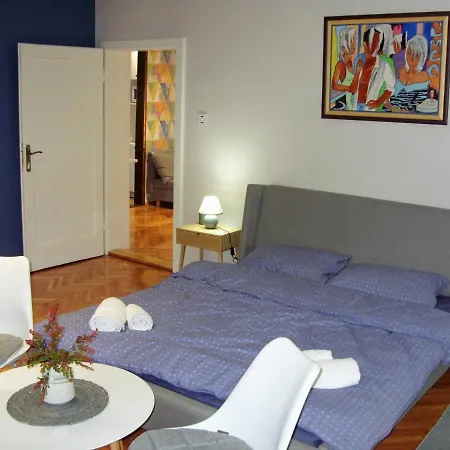 Komfor Premium * Суботица